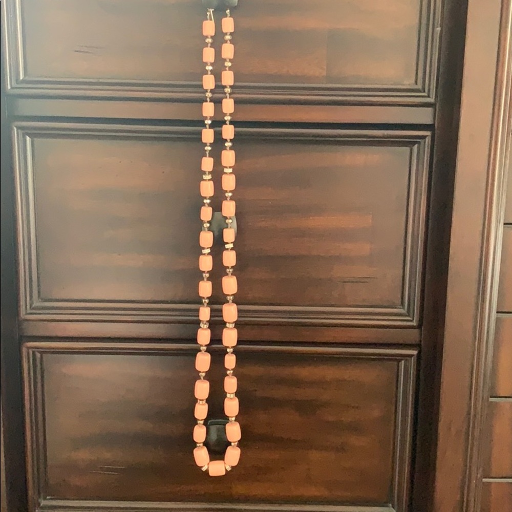 Woman’s necklace